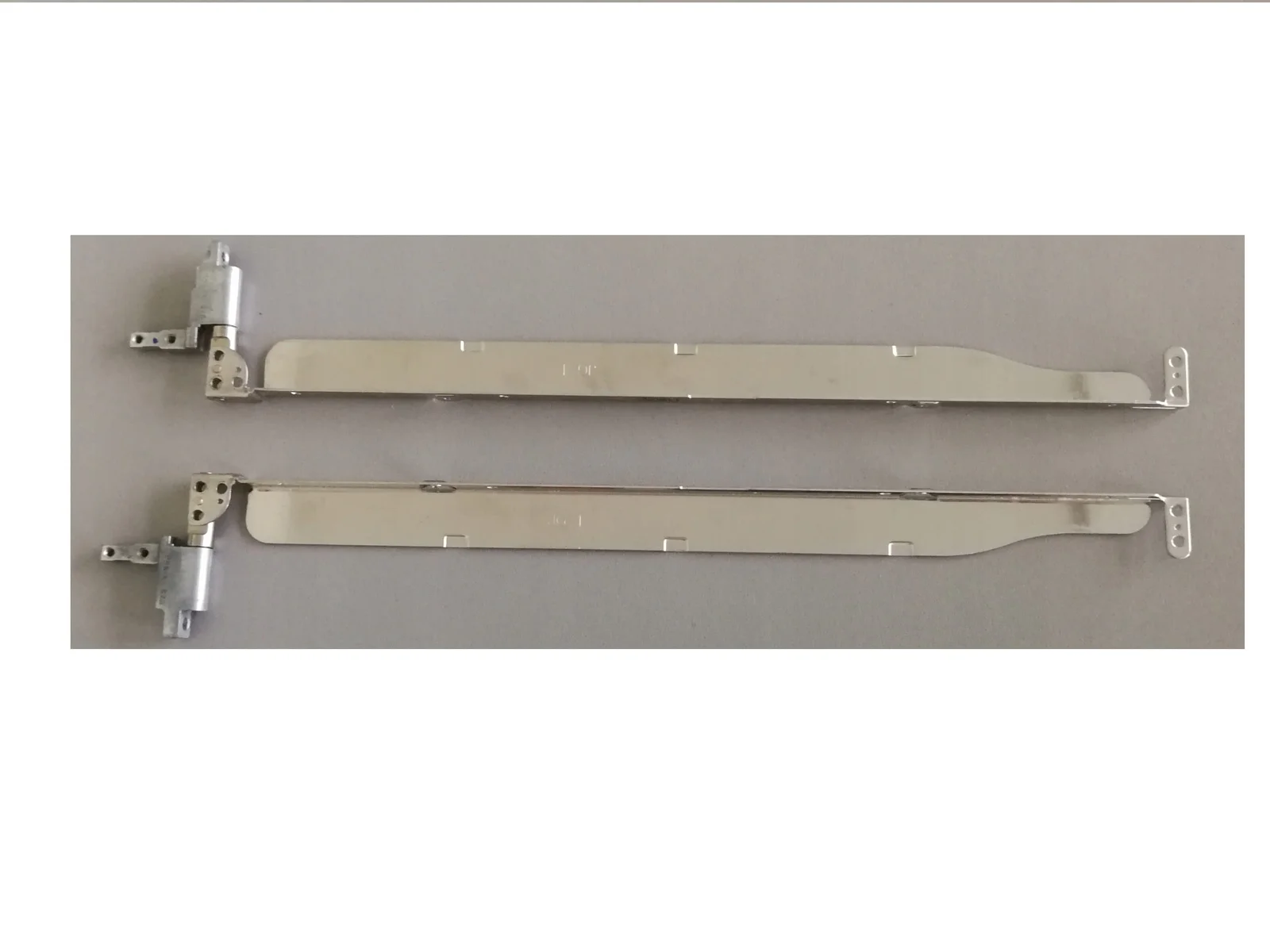 Laptop Hinges For Hp Compaq Nc6110 Nx6110 Nc6120 Nx6120 Laptop Hinges For Hp Compaq Nc6110 Nx6110 Nc6120 Nx6120